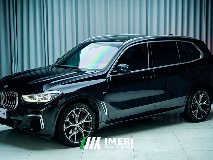 BMW X5 2022 facelift xDrive 40Li M sports package