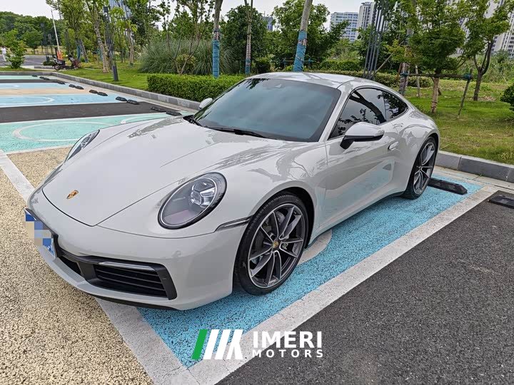 Porsche 911 Carrera 3.0T
