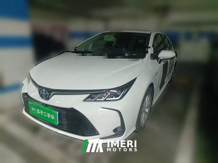 Toyota Corolla Dual Engine 1.8L E-CVT Elite Edition
