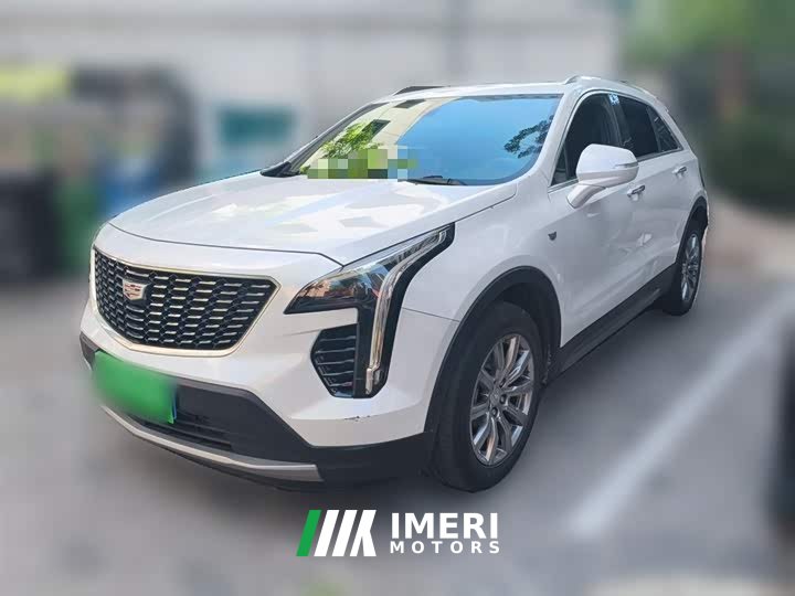 Cadillac XT4 28T two-wheel drive luxury