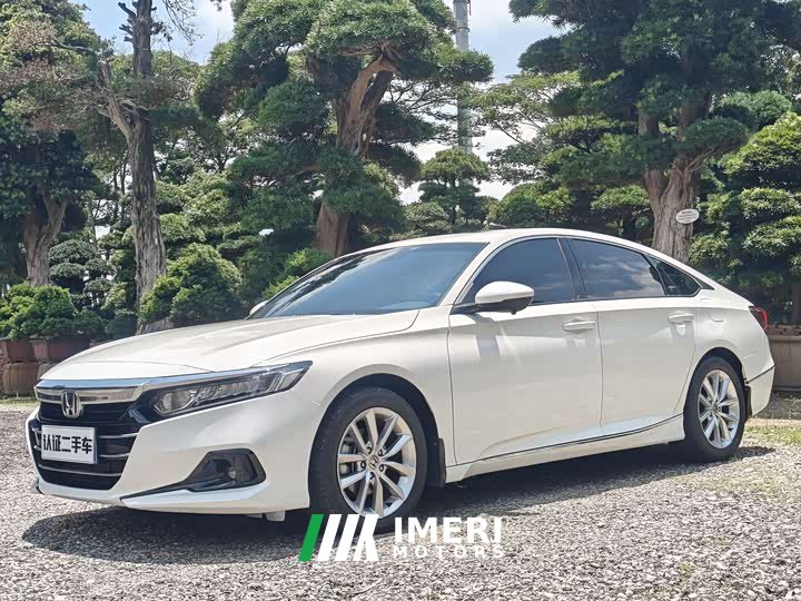 Honda Accord 260TURBO Deluxe Edition