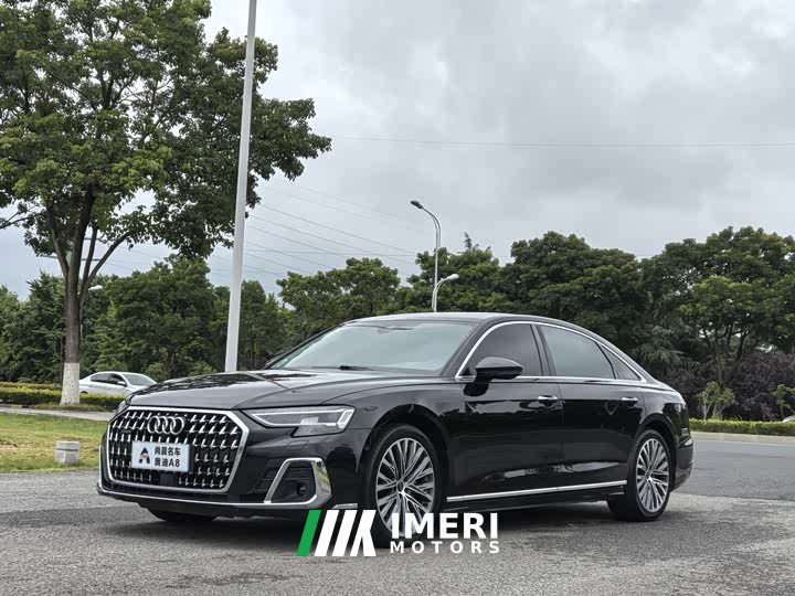 Audi A8 2023 A8L 50 TFSI quattro Premium Selection