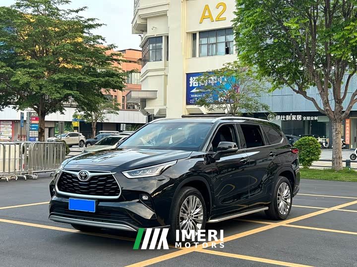 Toyota Highlander 2022 380T four-wheel drive premium version 7 seats