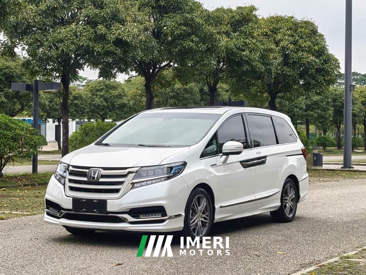 Honda Elysion 2019 2.0L Hybrid Luxury Edition
