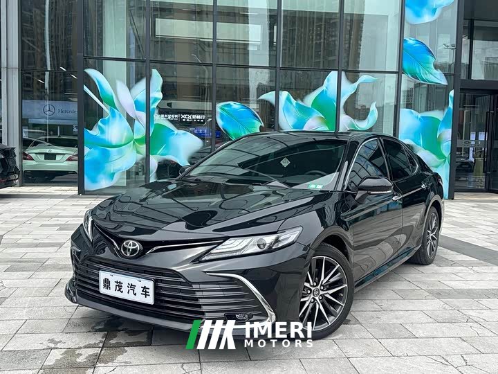 Toyota Camry 2021 2.5G Deluxe Edition