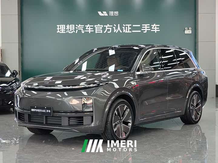 Li Auto Ideal L8 Ultra smart refresh version