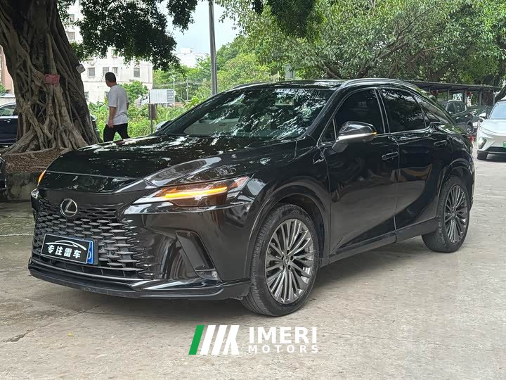 Lexus RX 350h four-wheel drive premium version