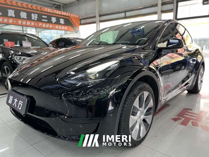 Tesla Model Y 2022 rear-wheel drive version