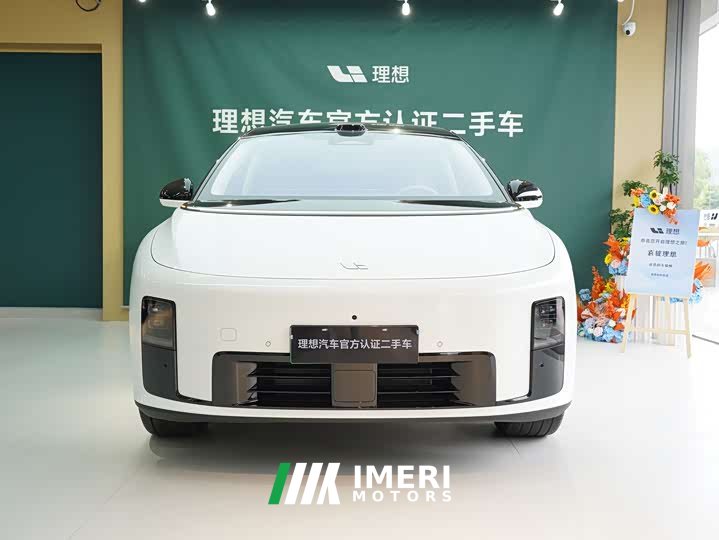 Li Auto Ideal i8 Standard Edition