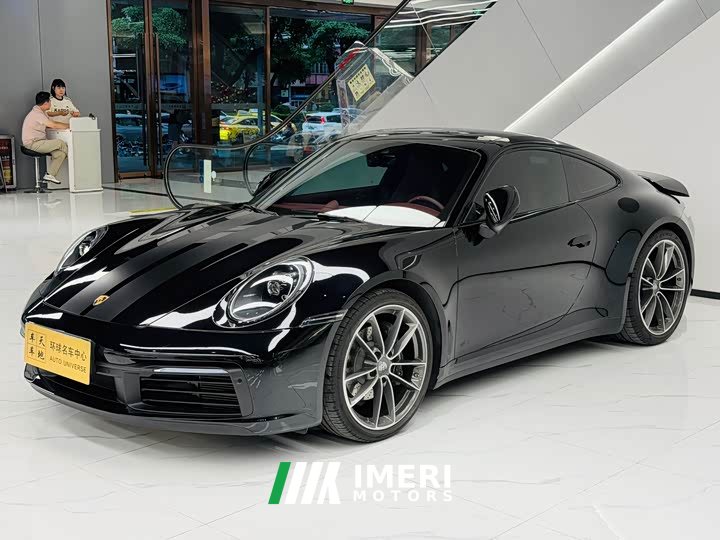 Porsche 911 2023 Carrera 3.0T