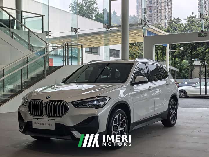 BMW X1 2022 sDrive25Li Leading