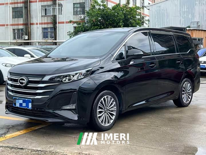 Trumpchi M6 270T DCT Exclusive Edition (seven seats)