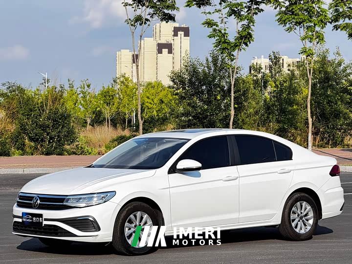 Volkswagen Bora 1.5L Automobile Limited Edition