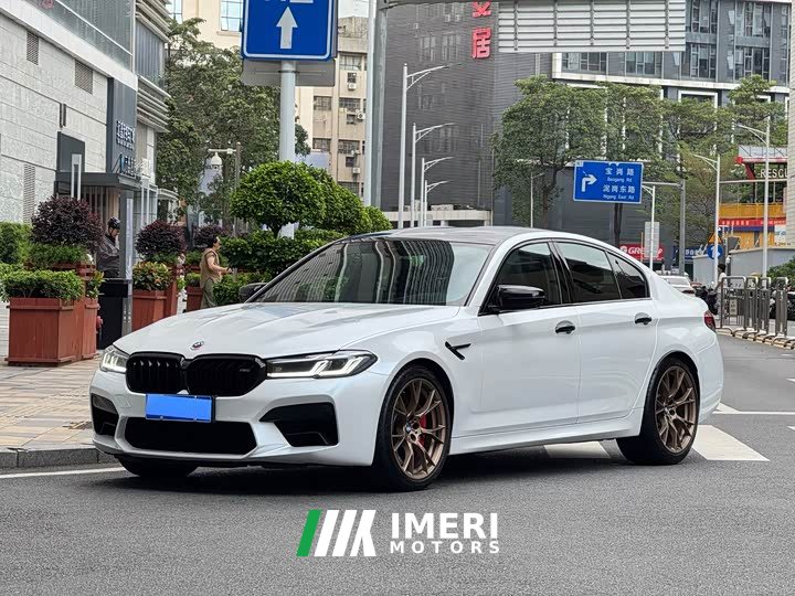 BMW M5