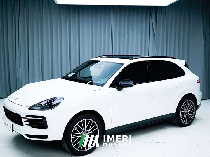 Porsche Cayenne 3.0T Platinum Edition
