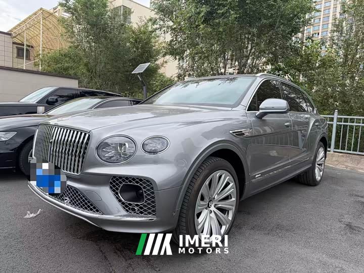 Bentley Bentayga 4.0T V8 EWB Azure