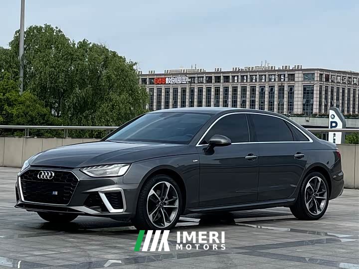 Audi A4L 2022 40 TFSI Fashionable and Dynamic