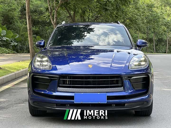 Porsche 2023 Porsche Macan 2.0T