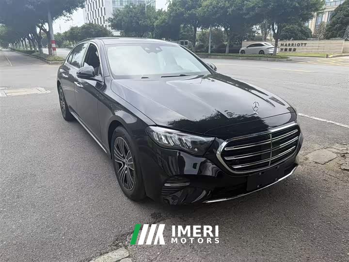 Mercedes-Benz E-Class E 260 L