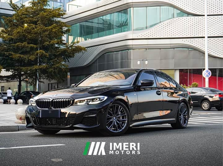 BMW 3 Series 2020 330i M Sports Night Package