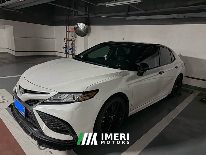 Toyota Camry 2.0S Knight Edition