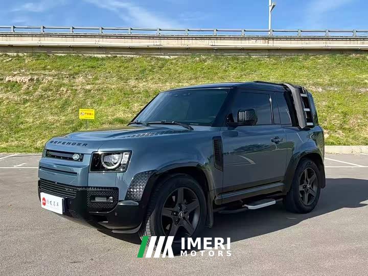 Land Rover Defender 90 2.0T P300 X-DYNAMIC HSE