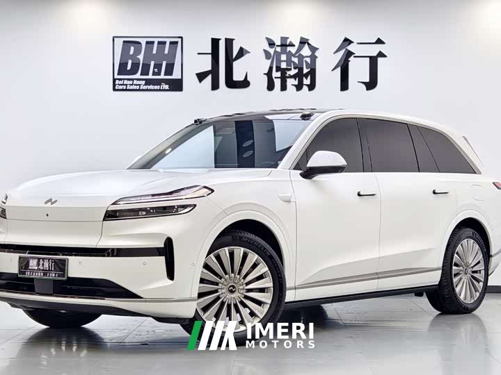 BMW Ledo L90 Ultra six-seater version