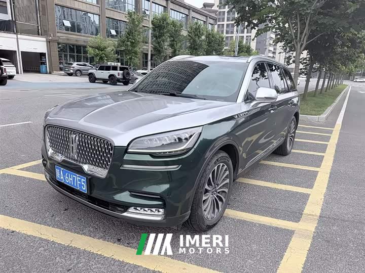 Lincoln Pilot 2022 3.0T V6 four-wheel drive premium version