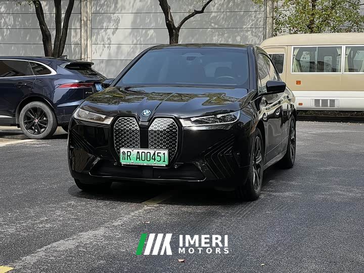 BMW iX 2022 xDrive40