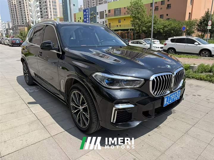 BMW X5 xDrive 30Li Exclusive M Sports Package