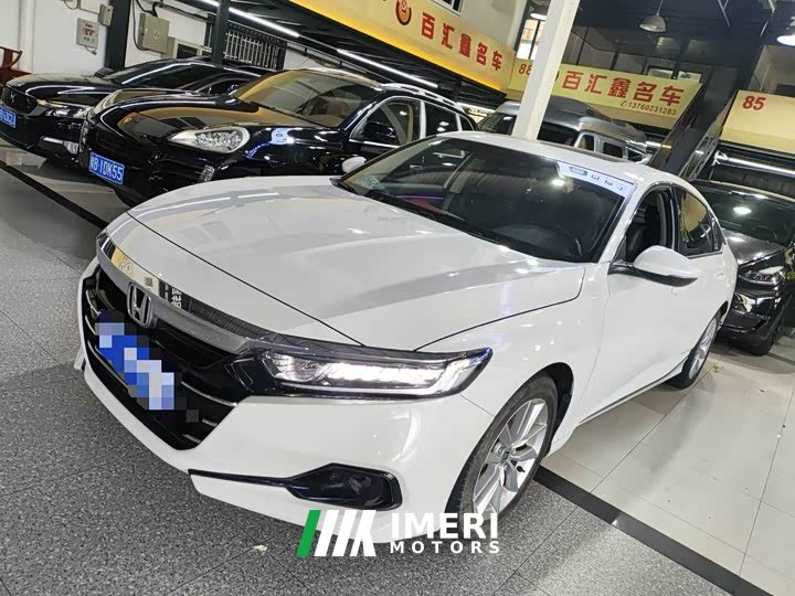 Honda Accord 2022 260TURBO Deluxe Edition
