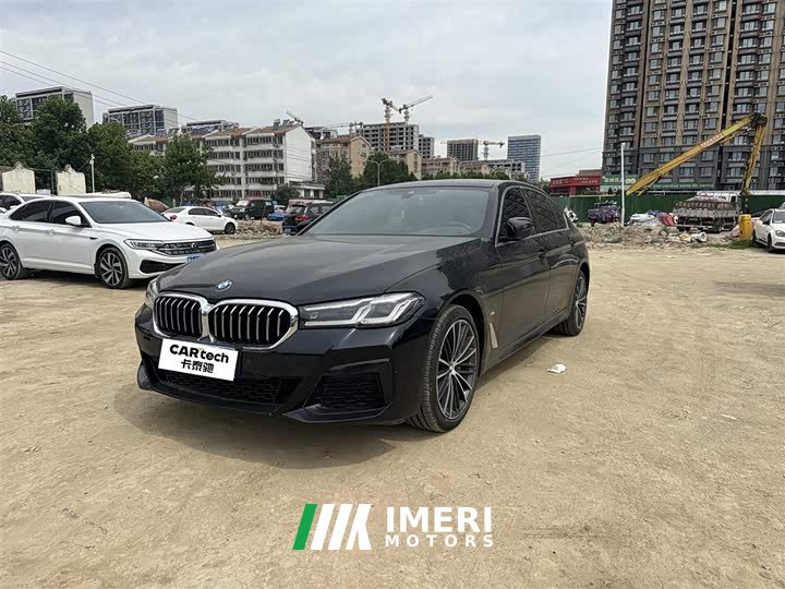 BMW 5 Series 530Li leading M sports package