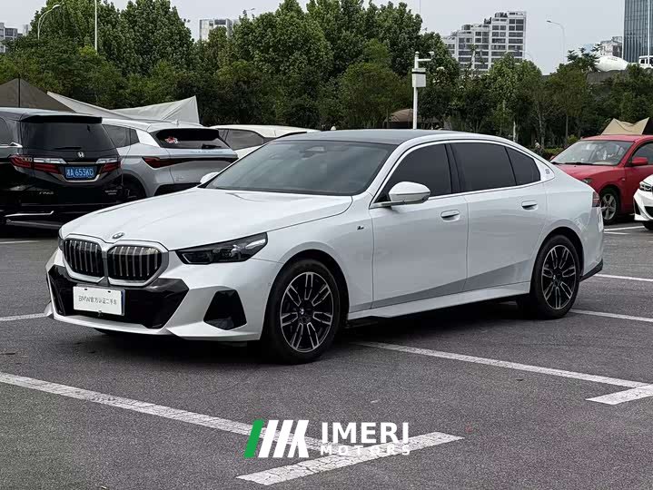 BMW 5 Series 525Li M Sports Package