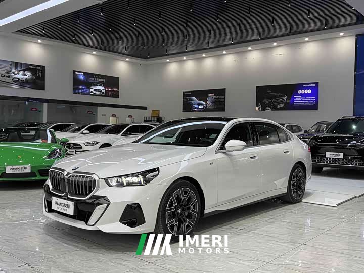 BMW 5 Series 530Li Exclusive M Sports Package