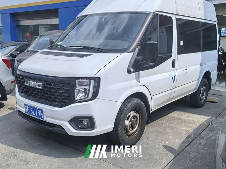 Lynk & Co Jiangling Fushun 2.0T manual short-axle mid-range commercial multifunctional passenger car with 5 seats