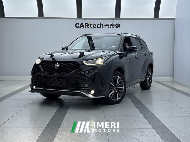 Toyota Crown Lufang 2.5L HEV four-wheel drive premium version