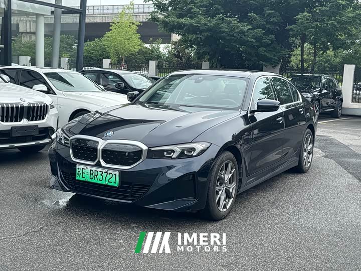 BMW i3 eDrive 35 L