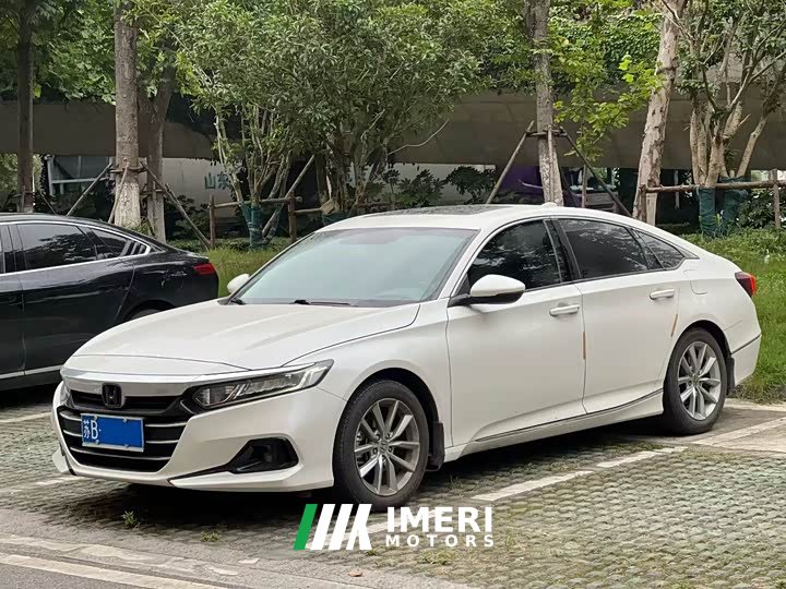 Honda Accord 260TURBO Deluxe Edition