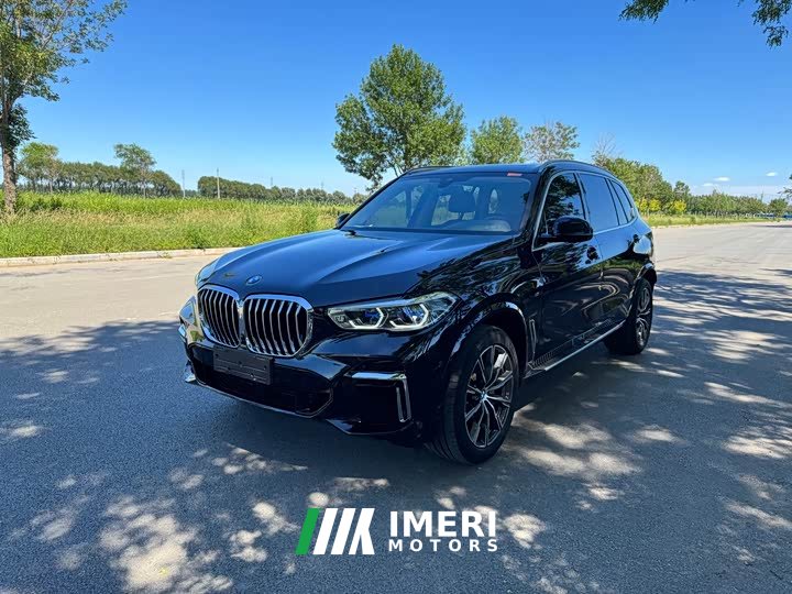 BMW X5 facelift xDrive 30Li M sports package