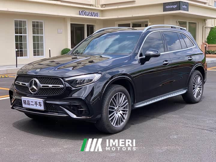 Mercedes-Benz GLC 300 L 4MATIC Dynamic 5-seater
