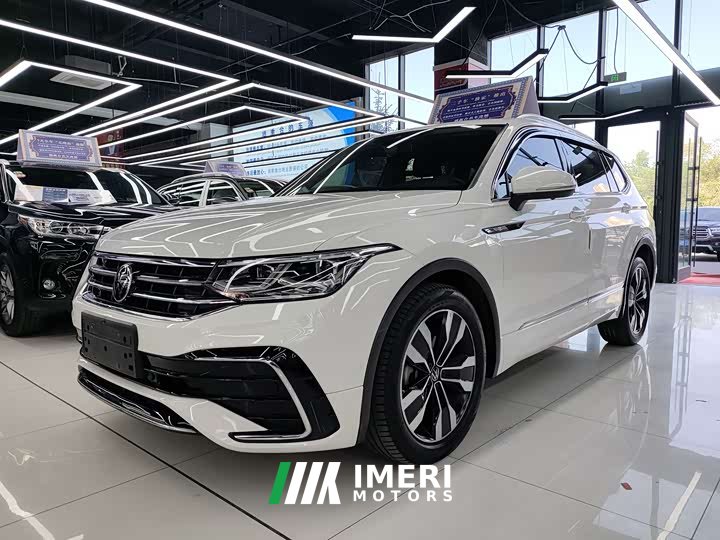 Volkswagen Tiguan L 330TSI automatic two-wheel drive R-Line flagship version