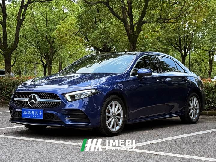 Mercedes-Benz A-Class A 200 L Sports Sedan Fashionable
