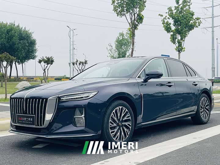 Hongqi H5 2023 2.0T automatic smart connected flag version