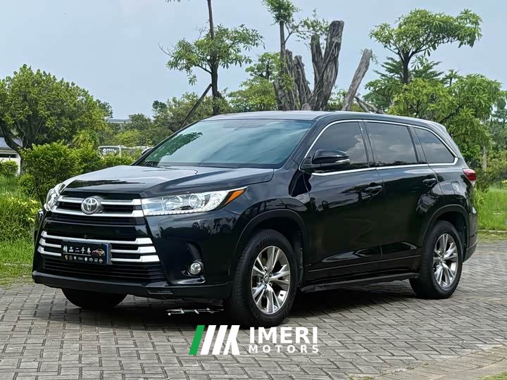 Toyota Highlander 2.0T two-wheel drive elite version 7 seats