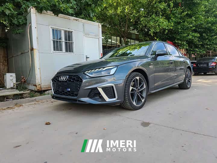 Audi A4L 2022 40 TFSI Fashionable and Dynamic