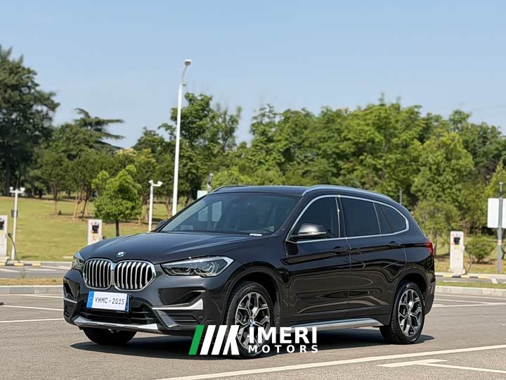 BMW X1 2022 sDrive25Li Leading