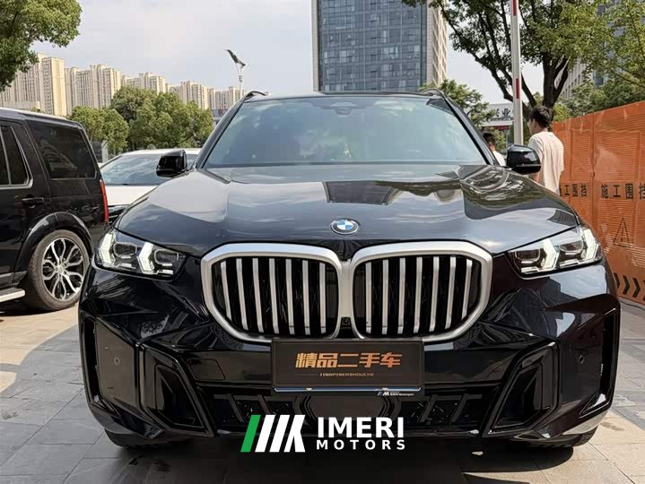 BMW X5 2023 xDrive40Li M Sport Night Package