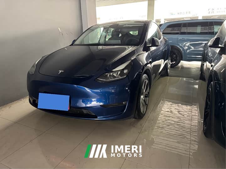 Tesla Model Y standard range rear-wheel drive version