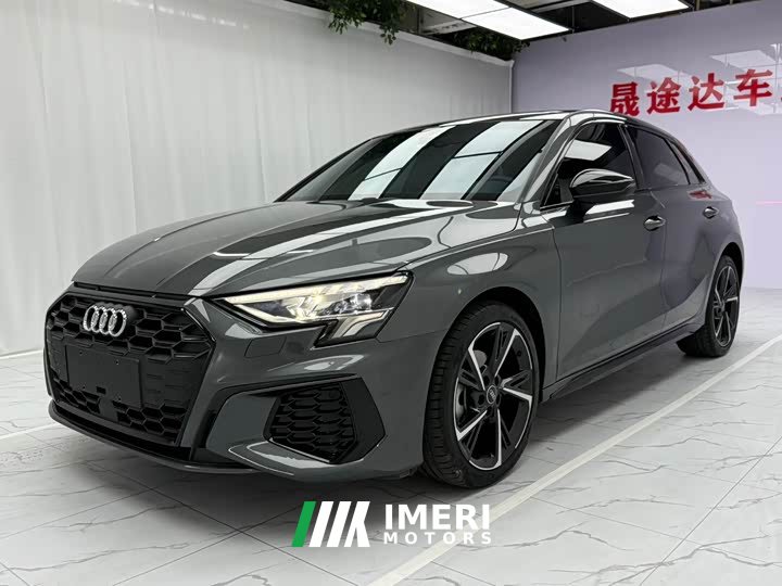 Audi A3 2022 Sportback 35 TFSI stylish and sporty