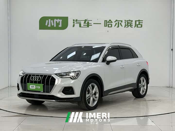 Audi Q3 35 TFSI Fashionable and Elegant